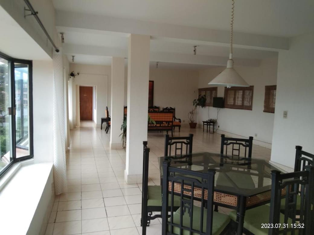 Camellia Heights 1&2 Bed and Breakfast Coonoor Eksteriør billede